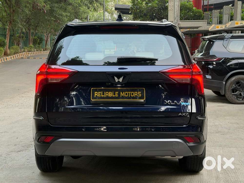 Mahindra Xuv700 Ax7 Luxury Pack Awd, 2025, Petrol