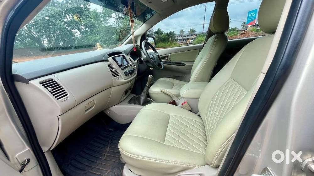 Toyota Innova 2013 Diesel 160000 Km Driven