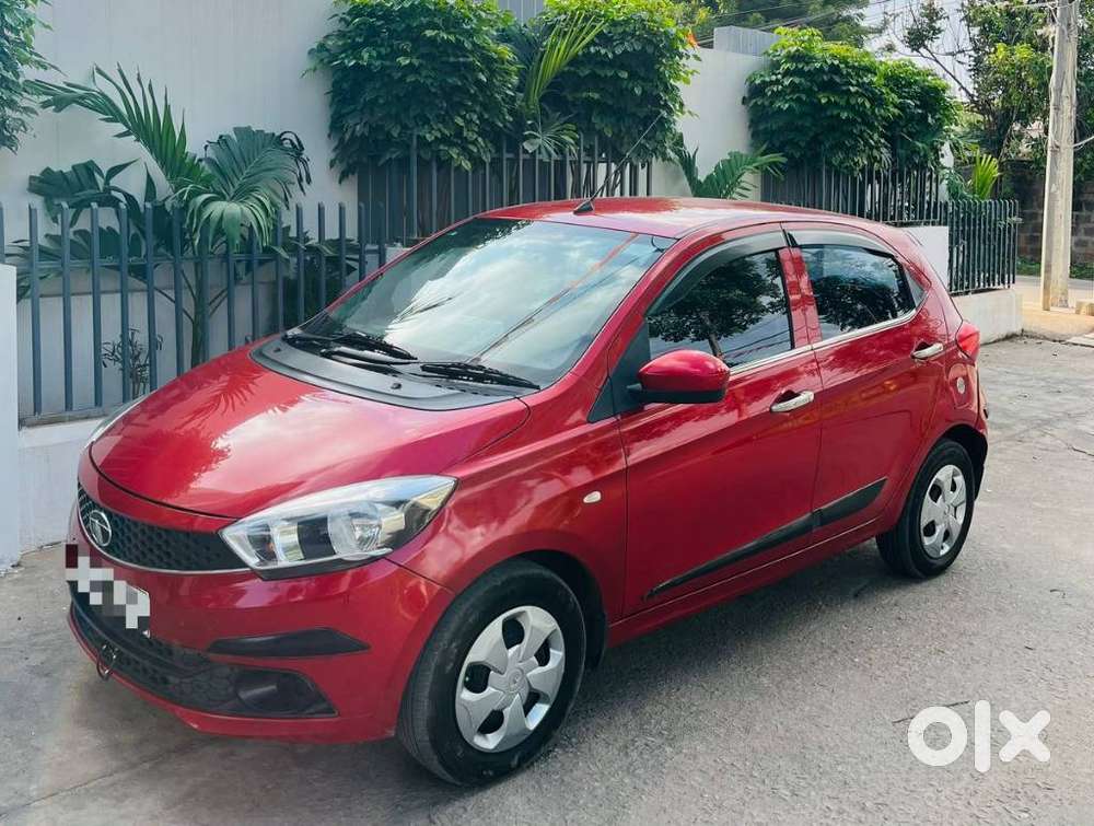 Tata Tiago 1.2 Revotron Xta, 2018, Petrol