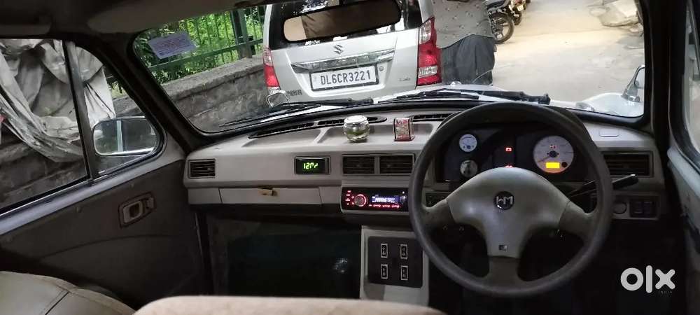 Ambassador Grand 2013 Car