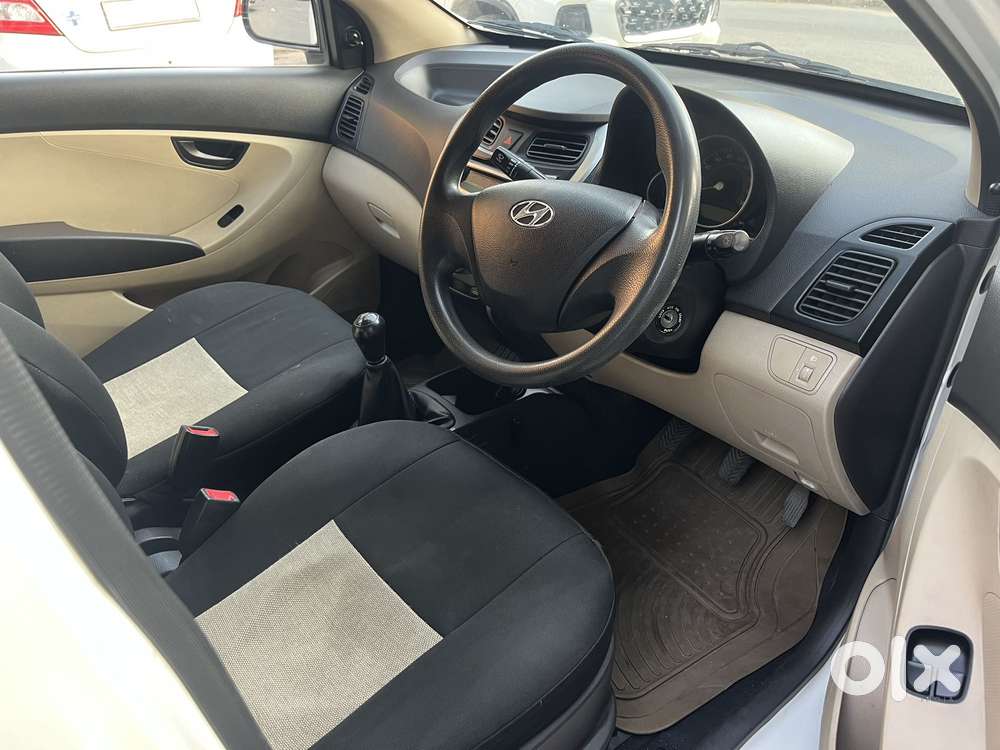 Hyundai Eon Magna Plus Option, 2012, Petrol
