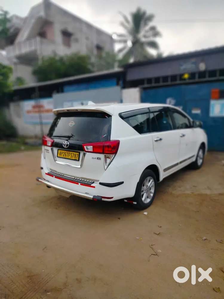 Toyota Innova Crysta 2017 Diesel 154000 Km Driven