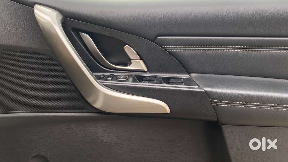 Mahindra Xuv500 W11, 2019, Diesel