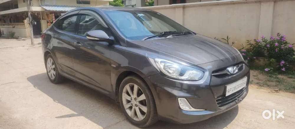 Hyundai Verna 1.6 Crdi 2013