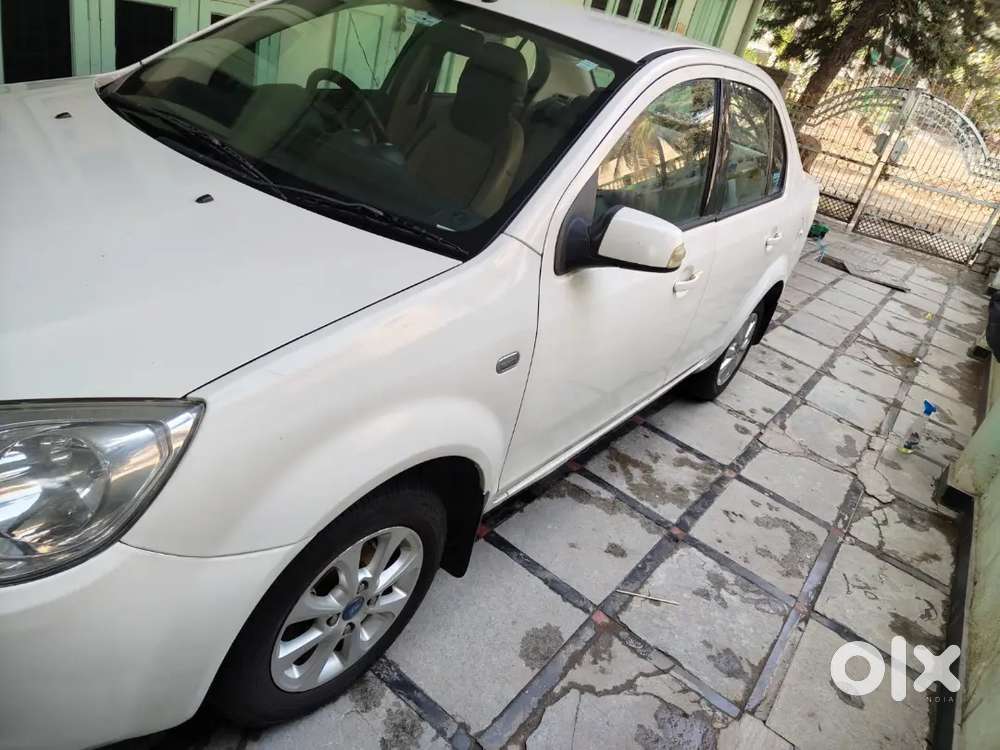 Ford Fiesta 2015 Diesel 68000 Km Driven