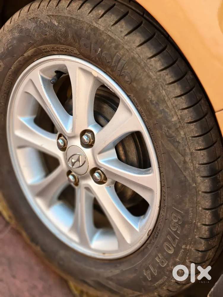 Hundai Grand I10 1.2 Gls Automatic 
Look Like New