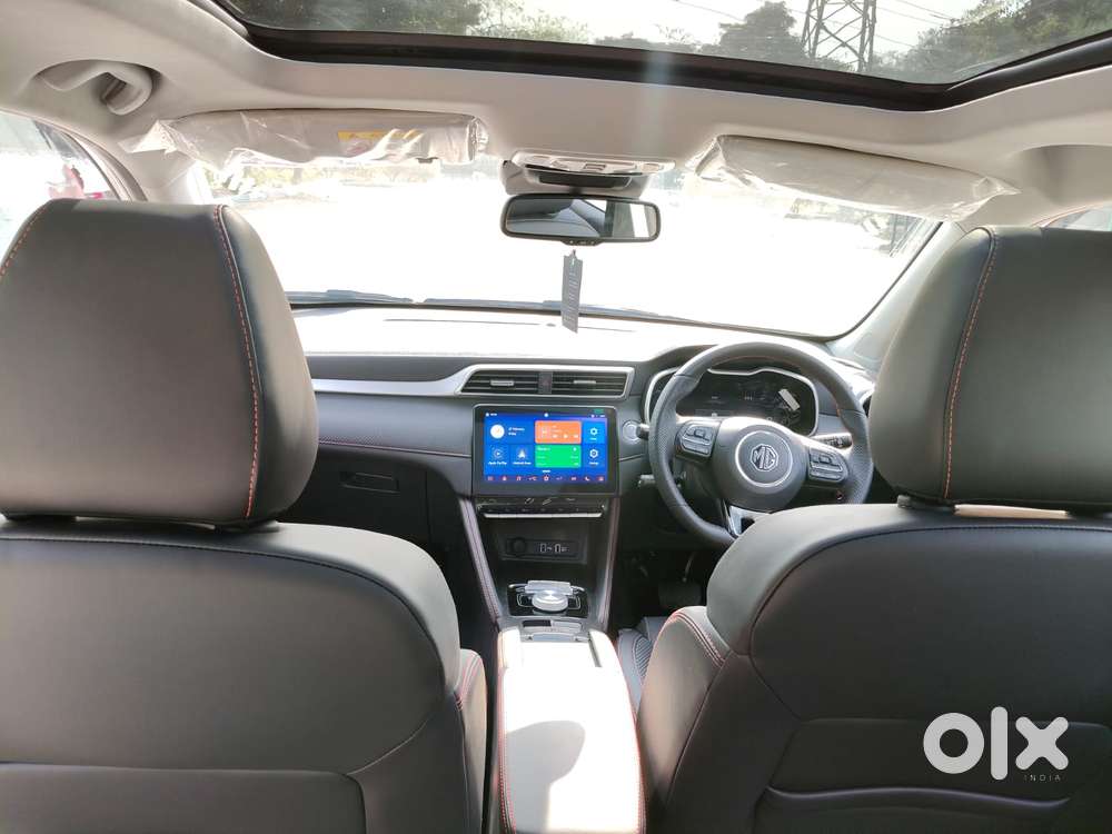 Mg Zs Ev Exclusive Pro Iconic Ivory, 2026, Electric