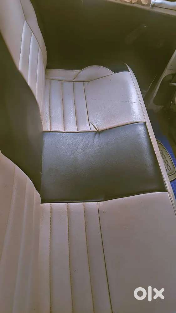 5 Seater Ac  , S White Color ,all Documents Complete,petrol & Cng
