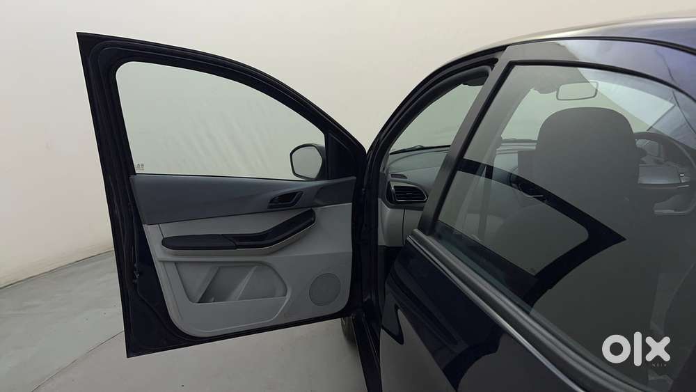 Tata Tiago Xza Plus, 2025, Petrol