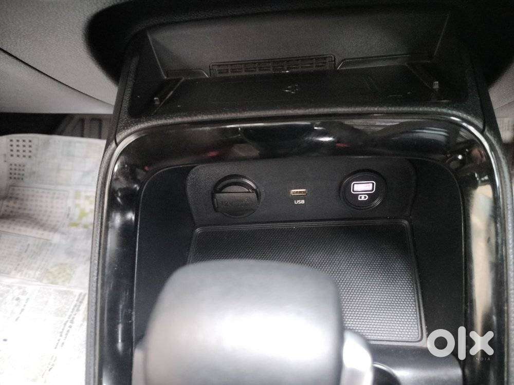 Kia Sonet Gtx Plus Turbo Dct, 2021, Petrol