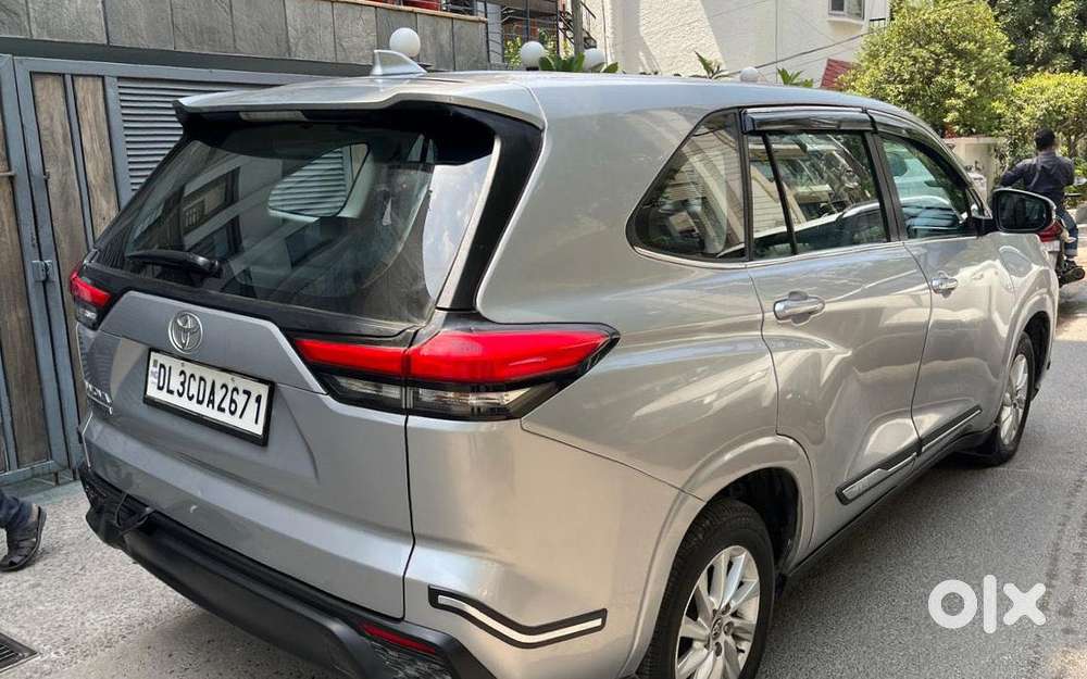 Toyota Innova Hycross 2.0 Gx 8 Str, 2024, Petrol