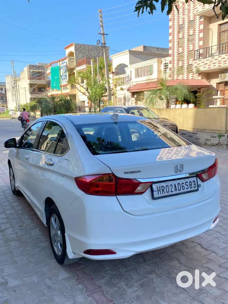 Honda City 2014 Model Diesel 2nd Owner 113000 Km Driven