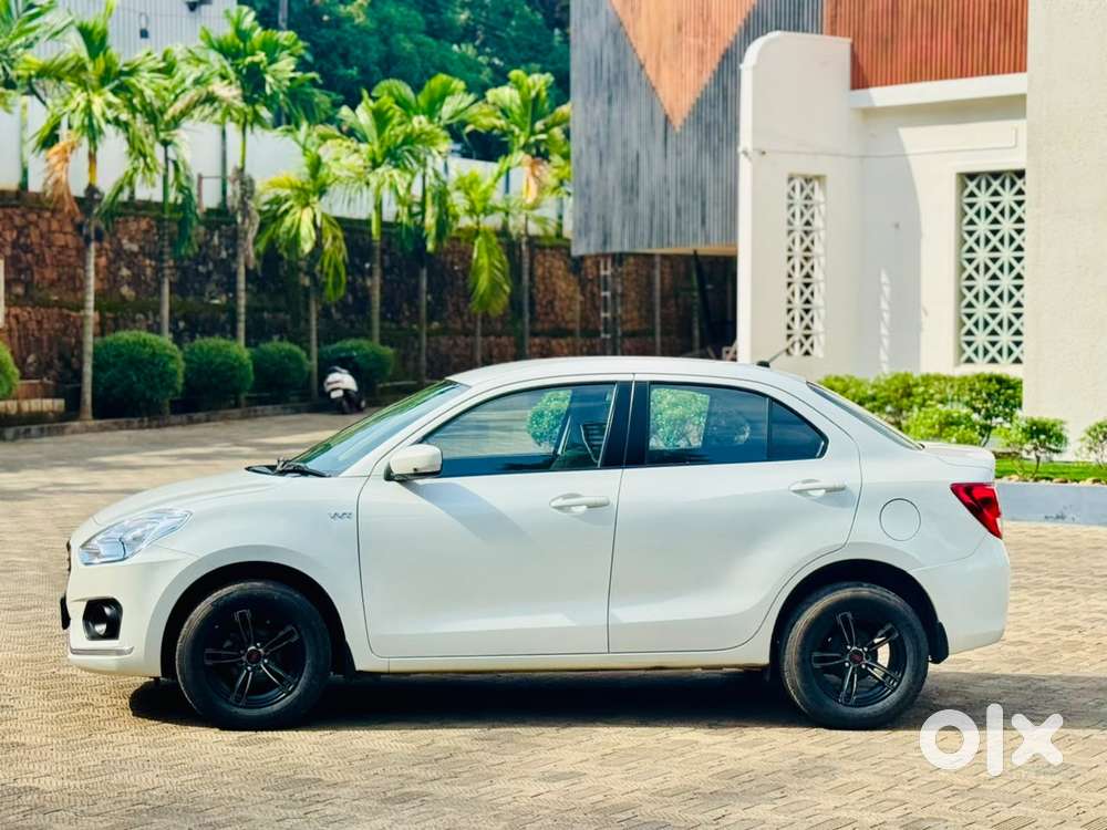 Maruti Suzuki Dzire 1.2 Vxi, 2017, Petrol