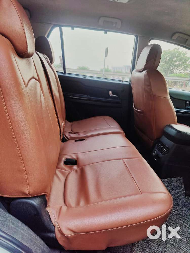 Tata Hexa 2.2 Xe 4x2 7 Str, 2018, Diesel