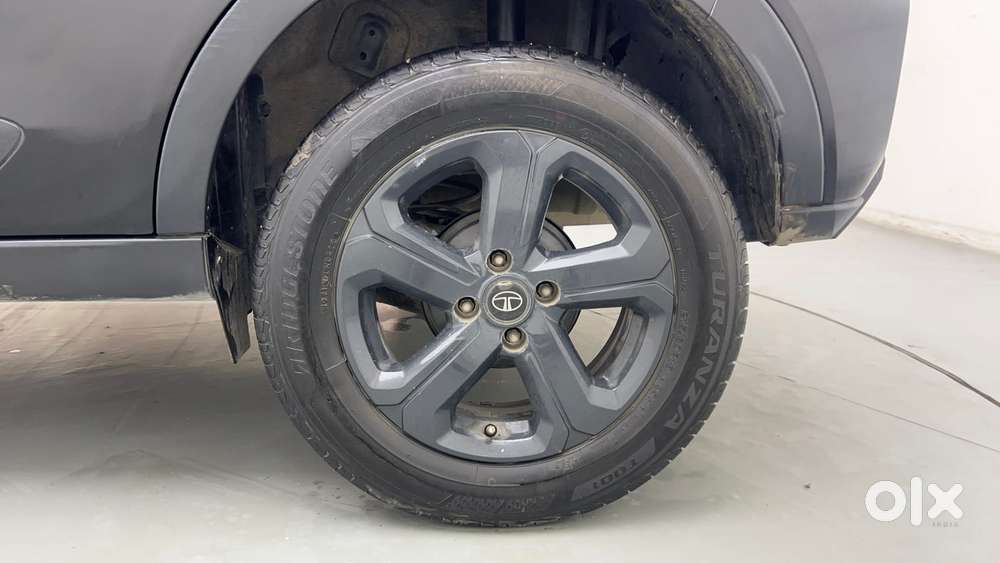 Tata Nexon 1.5 Revotorq Xza Plus S Amt, 2023, Petrol