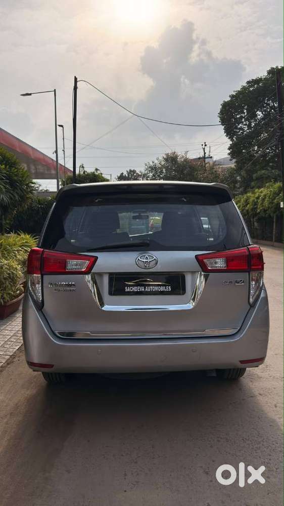 Toyota Innova Crysta 2.8z Automatic, 2017, Diesel