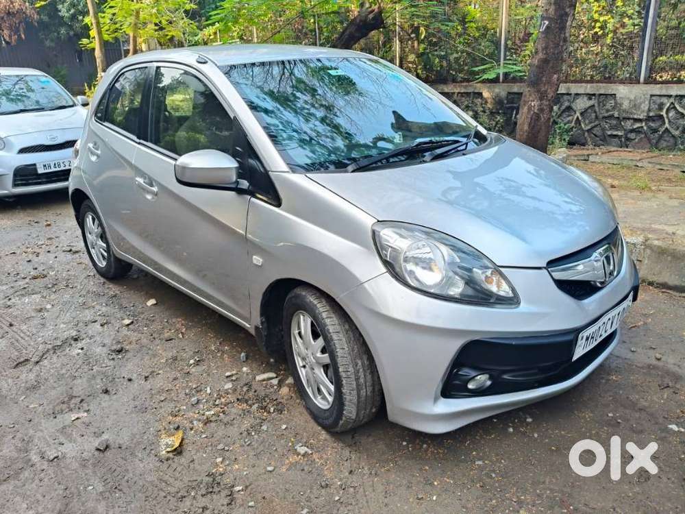 Honda Brio V Automatic, 2012, Petrol
