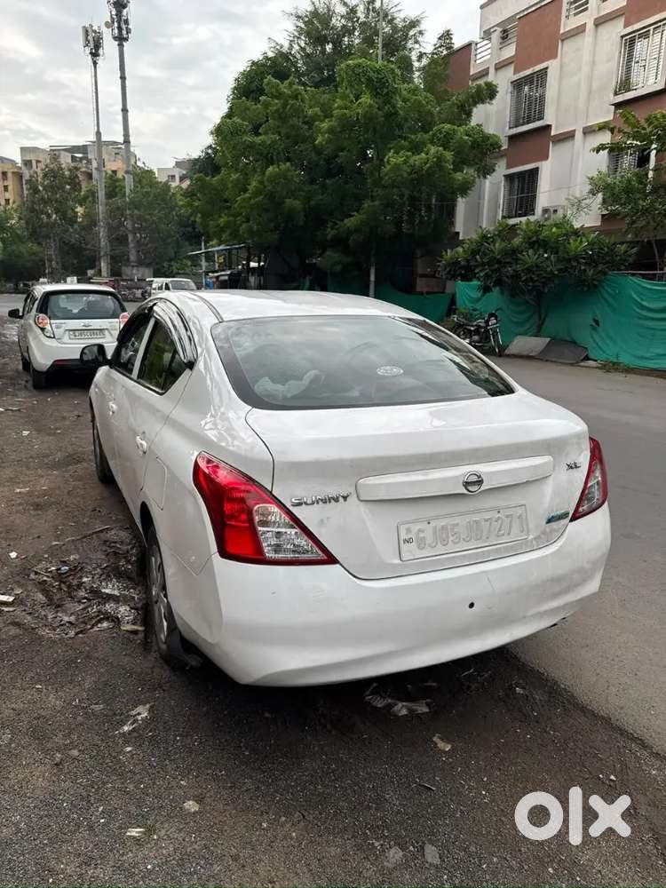 Nissan Sunny Diesel Xl 2013