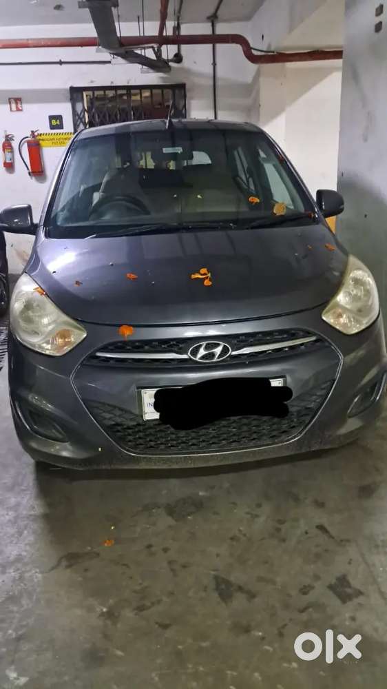 Hyundai I10 Sportz Petrol 2011