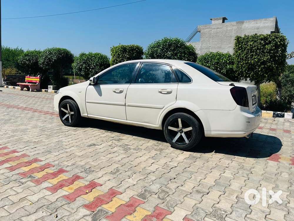 New Ceat Cover Touch Player Brand New Alloys Tyres Touch Player Camera