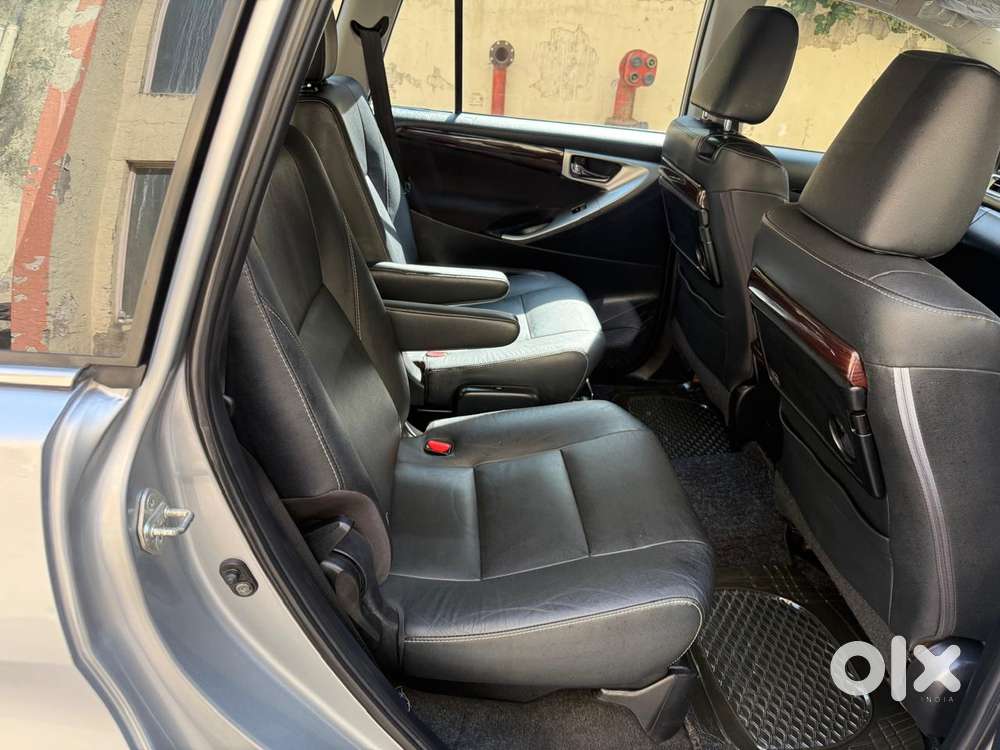 Toyota Innova Crysta 2.4 Z 7 Str, 2018, Diesel