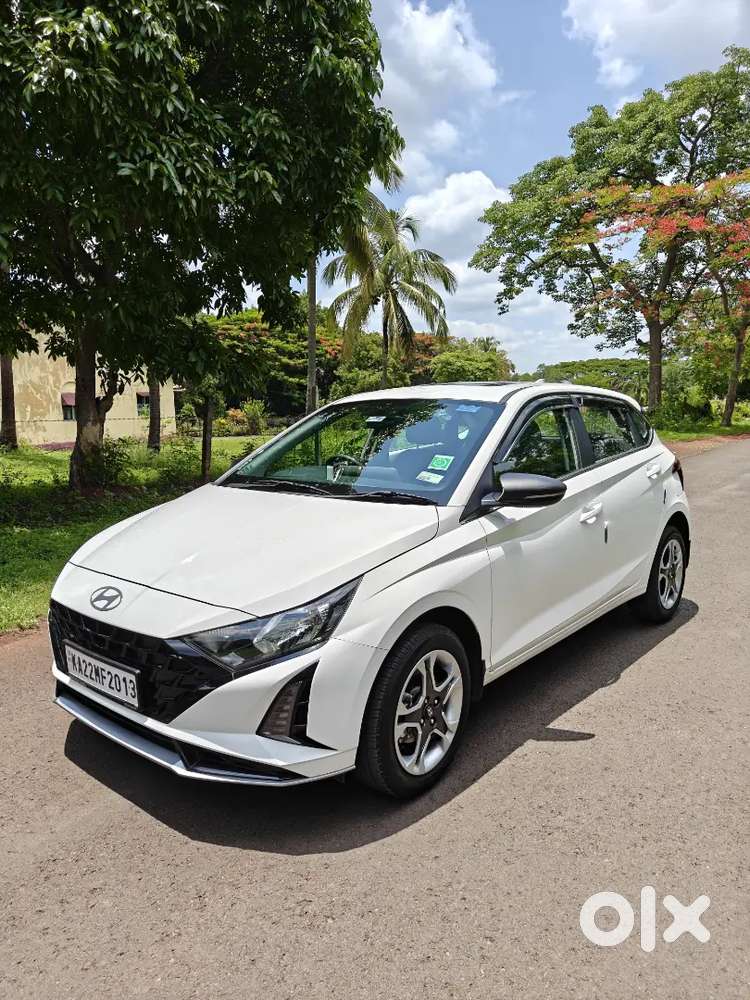 Hyundai New I20 2026 Sportz Optional Ivt