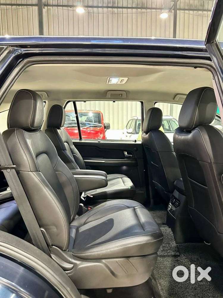 Tata Hexa Xta, 2019, Diesel