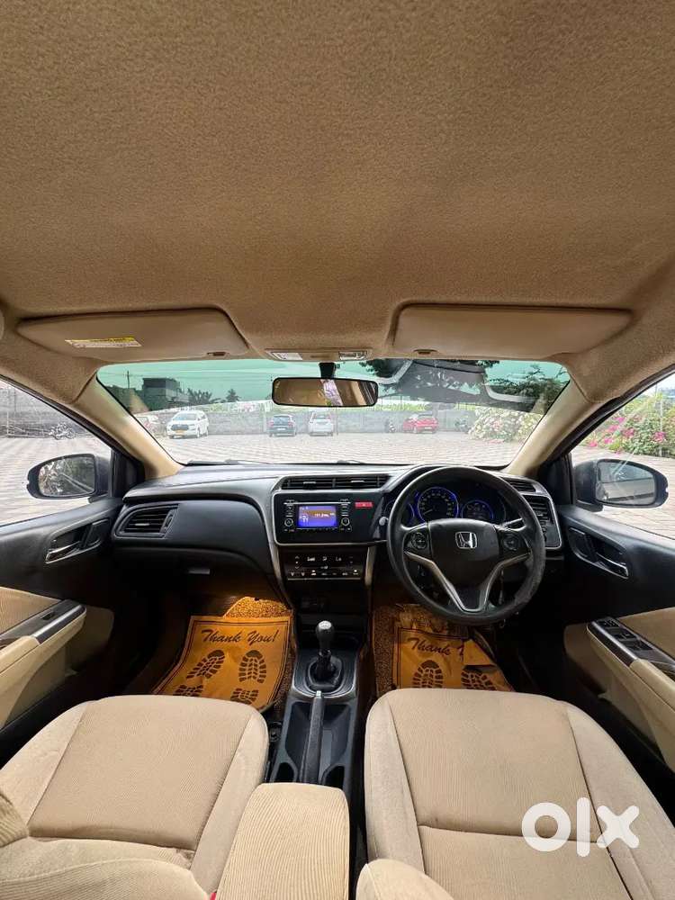 Honda City 1.5 V 2014