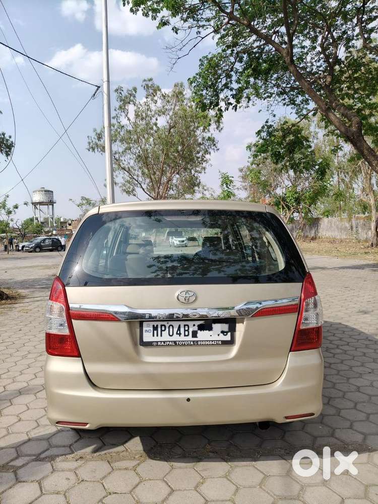 Toyota Innova 2004 Diesel Well Maintained
