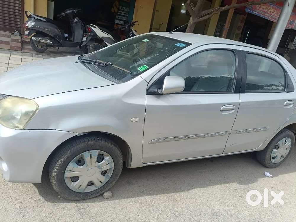 Toyota Etios G Exclusive 2011 Petrol Manual