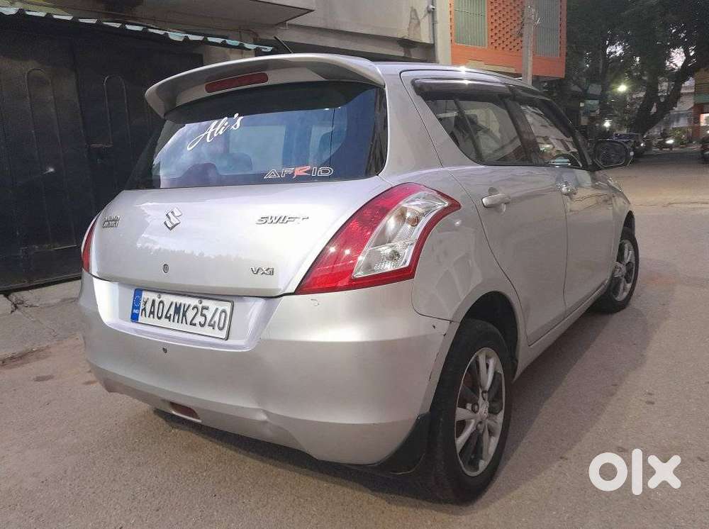 Maruti Suzuki Swift Vxi Optional, 2012, Petrol