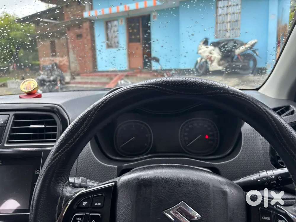 Maruti Suzuki Vitara Brezza 2017 Diesel 105000 Km Driven
