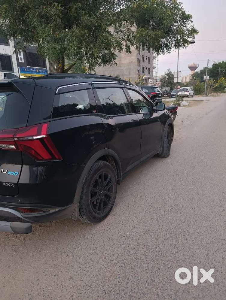 Mahindra Xuv700 Ax7l Petrol 2025
