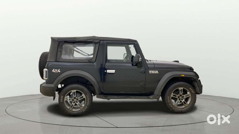 Mahindra Thar Lx 4-str Convertible At, 2021, Petrol
