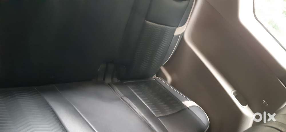 Mahindra Marazzo M8 8str, 2019, Diesel