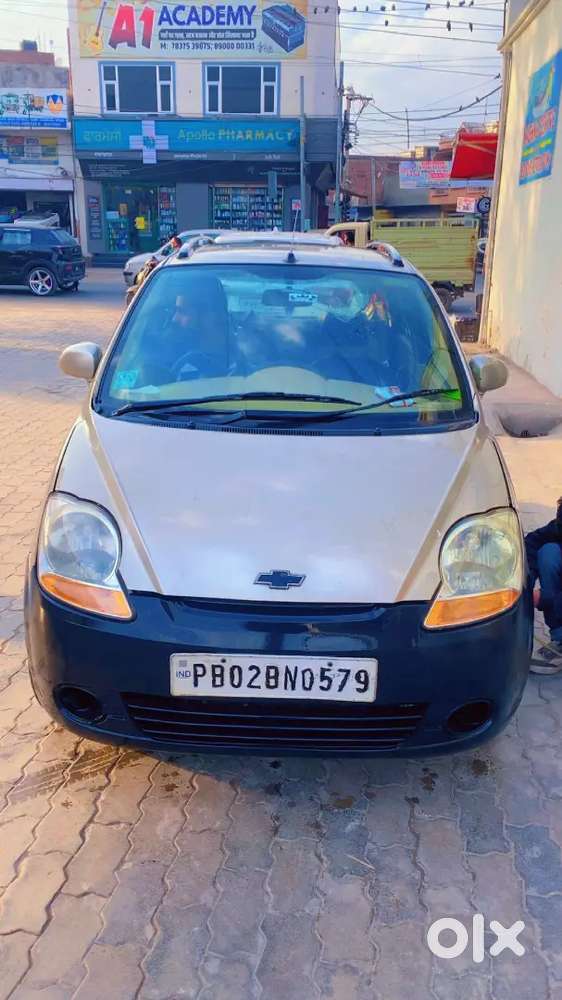 Chevrolet Spark 2011 Petrol Well Maintained