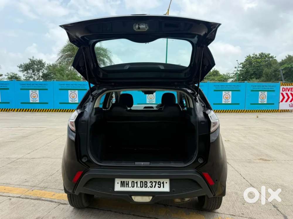 Tata Nexon 1.2 Revotron Xm, 2018, Petrol