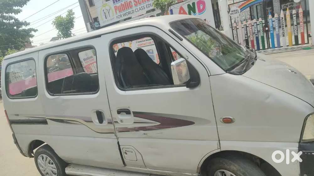 Maruti Suzuki Eeco 2011
