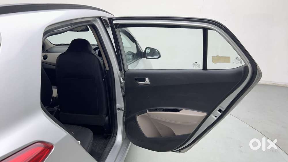 Hyundai Grand I10 1.2 Kappa Asta At Vtvt, 2015, Petrol