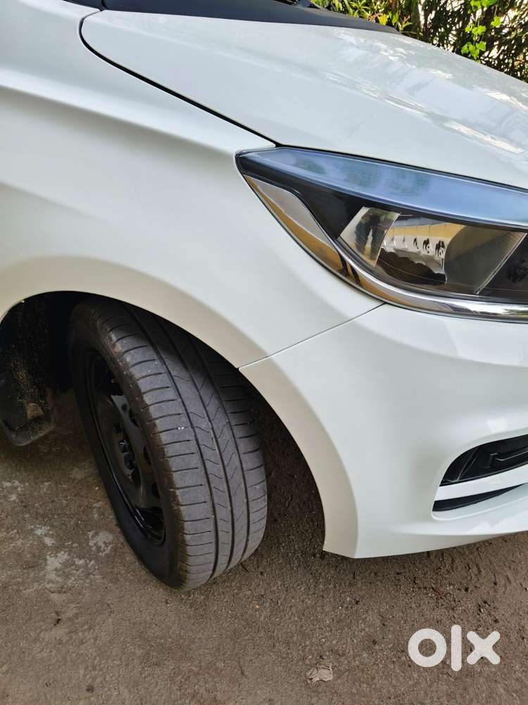 Tata Tiago 1.05 Revotorq Xe, 2022, Petrol