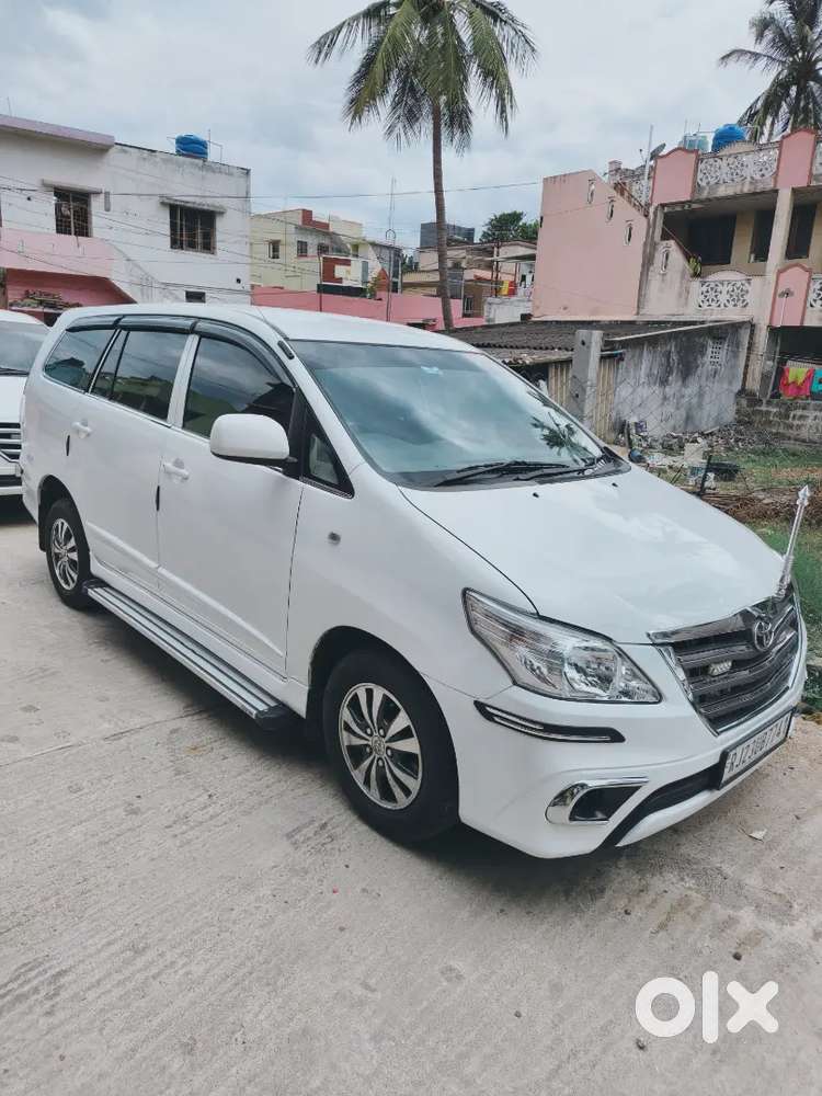 Toyota Innova 2014 Noc Available In Vellore Rto