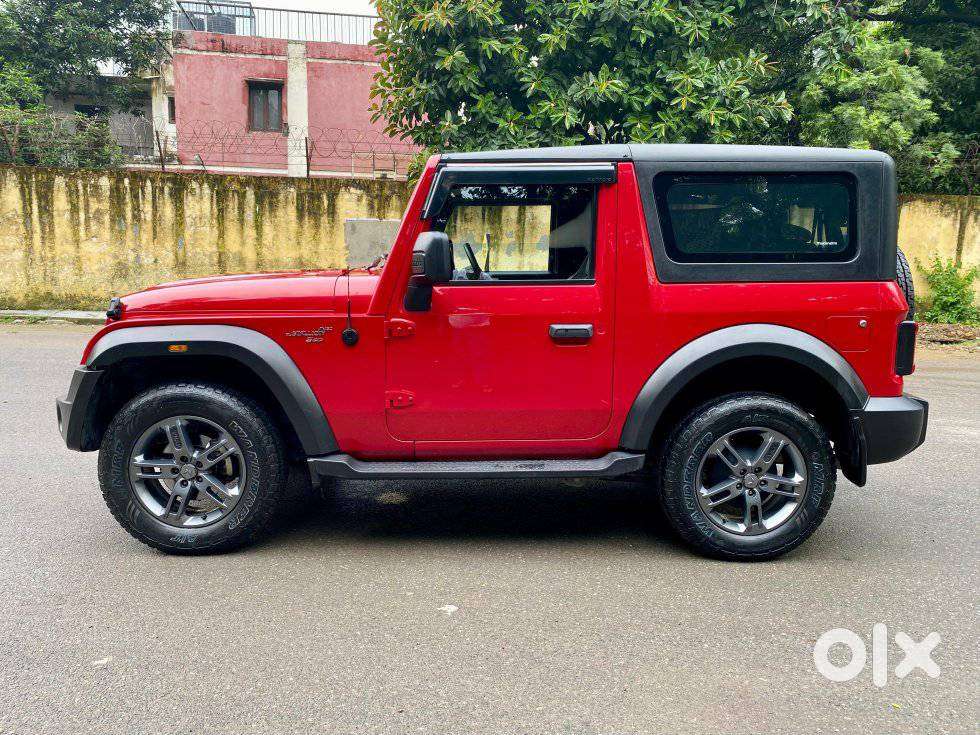 Mahindra Thar Lx Hard Top Petrol Mt 4wd, 2023, Petrol