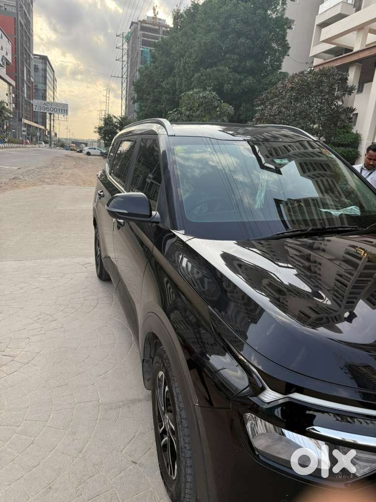 Kia Carens 2022 Drives