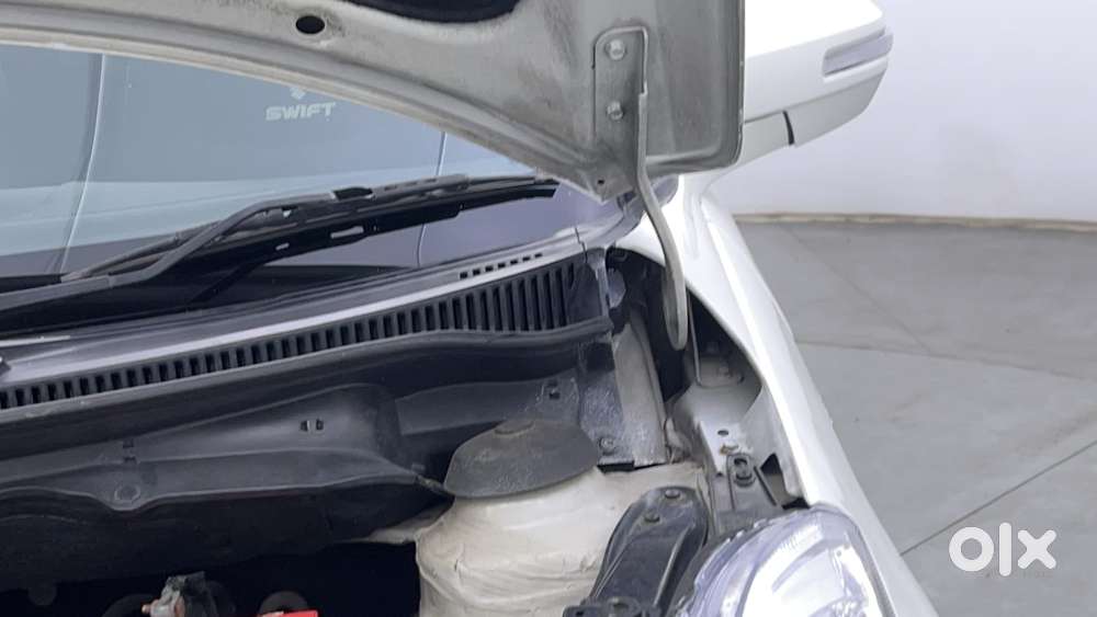 Maruti Suzuki Swift 1.3 Zxi, 2012, Petrol