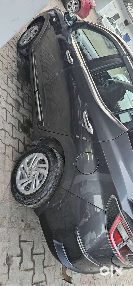 Hyundai 2021