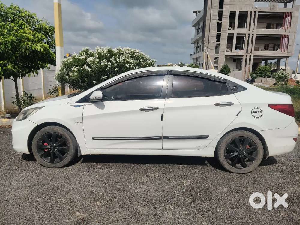 Hyundai Verna 2012 Diesel 174000 Km Driven