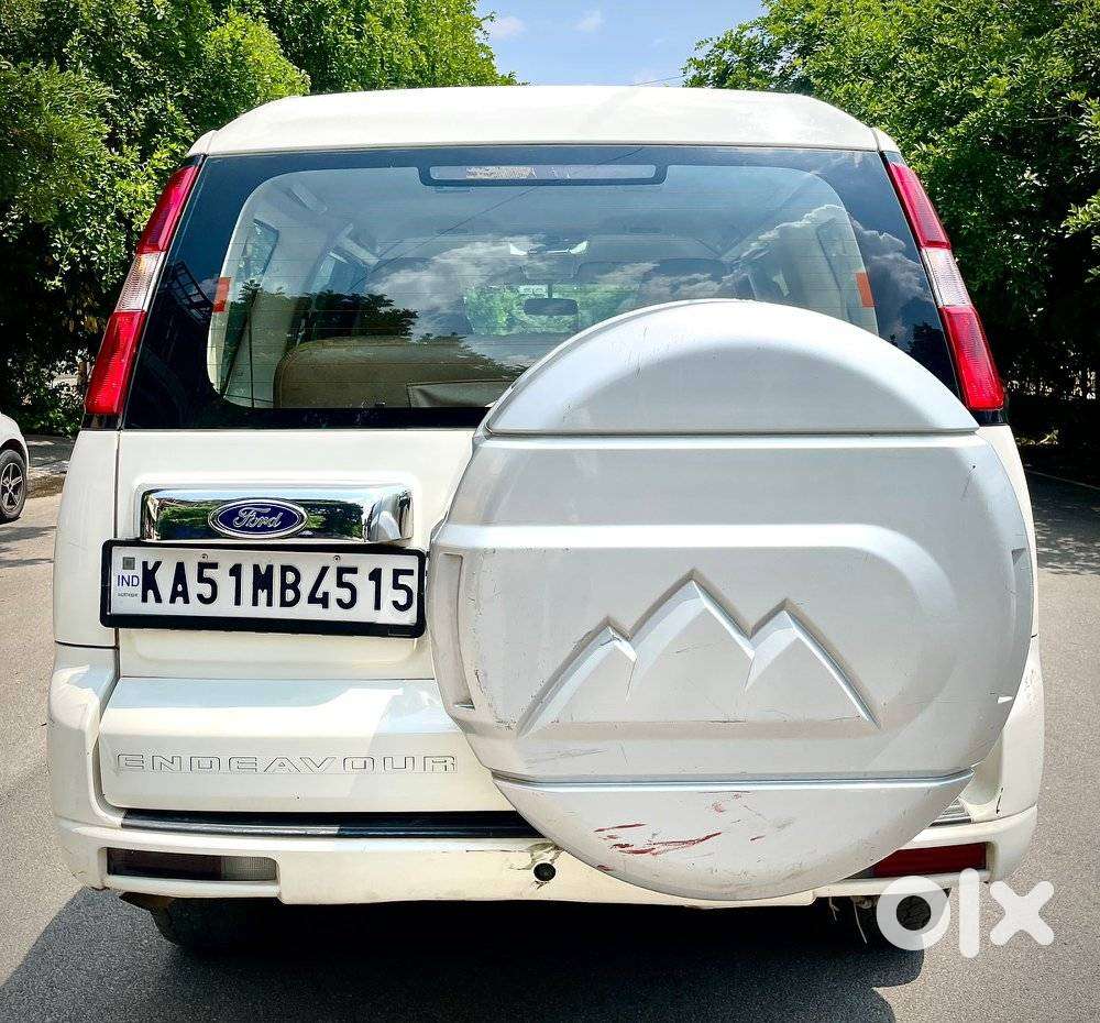 Ford Endeavour 3.2 Trend At 4x4, 2011, Diesel