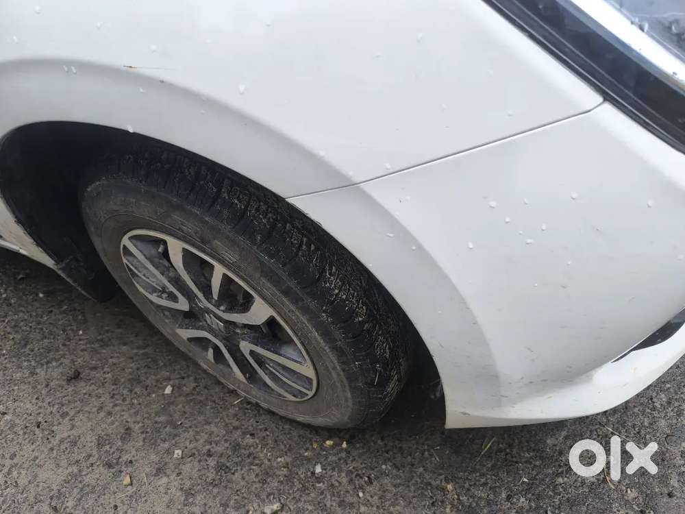 Maruti Swift 1.2 Vxi पेट्रोल 2024