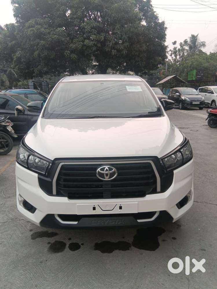 Toyota Innova Crysta 2.4 Gx Mt 8s, 2018, Diesel