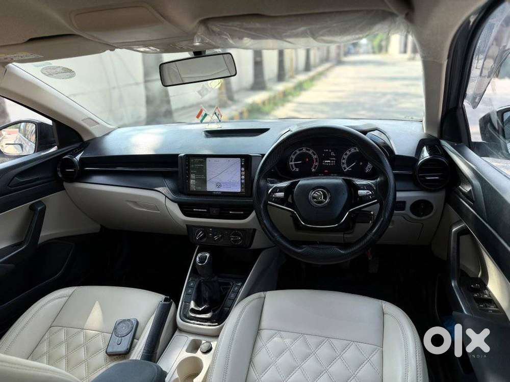 Skoda Slavia Style Matte 1.0 Tsi Mt, 2024, Petrol